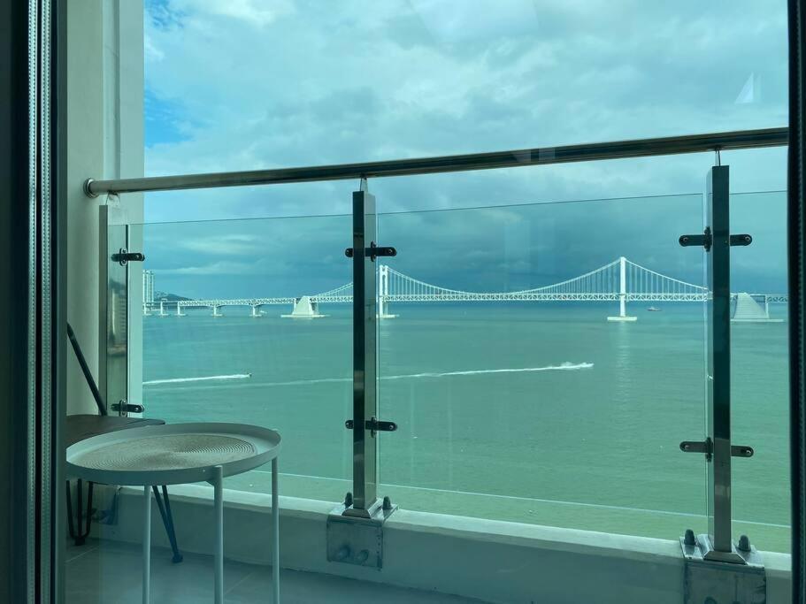 Gwangan-Ri Grand Terrace Ocean View Apartment Busan Exterior photo